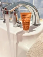 laSaponaria Šampón so slnečnicou a sladkým pomarančom BIO 30 ml