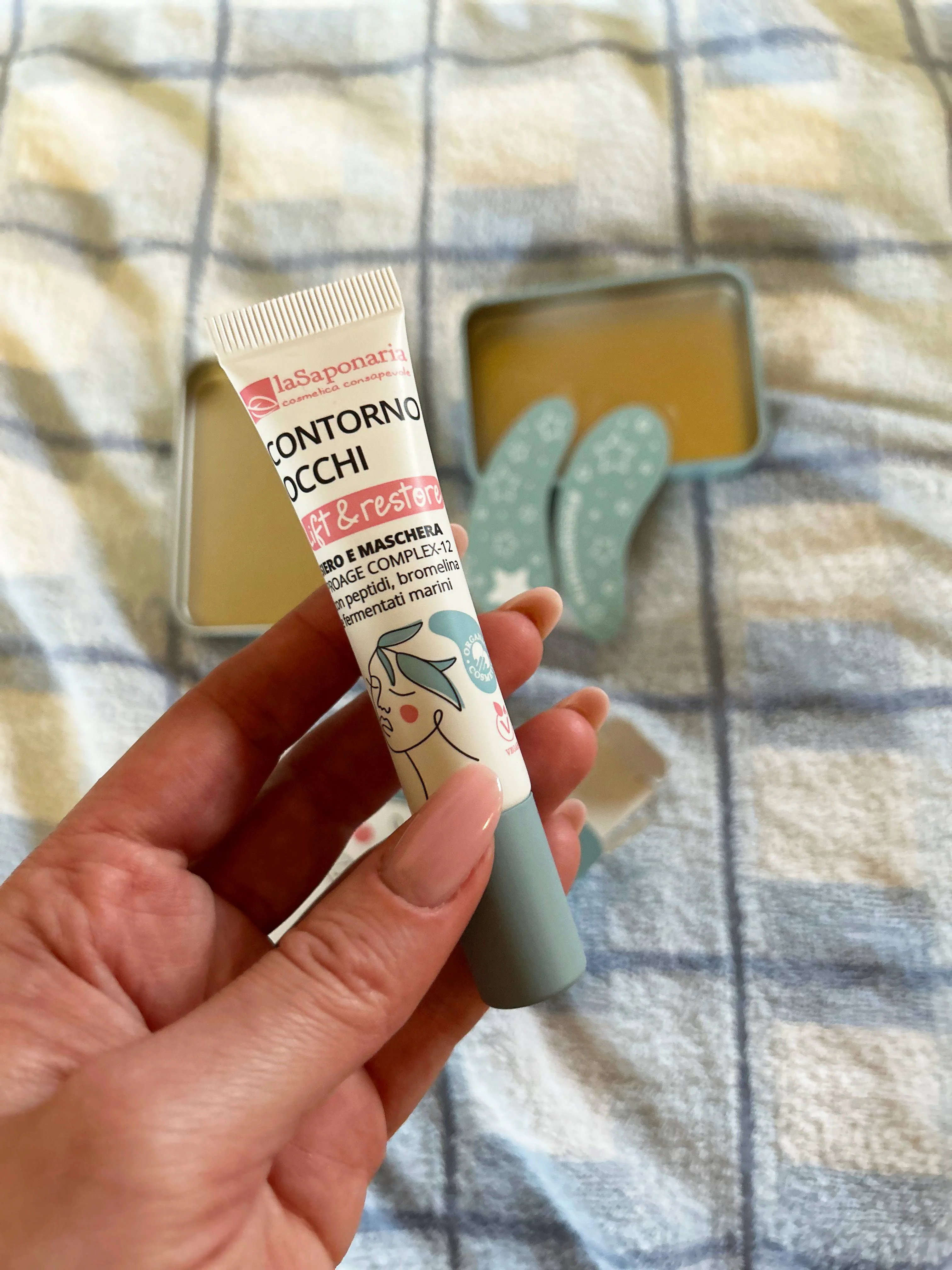 laSaponaria Sérum na očné okolie Lift & Restore BIO (15 ml) - svieži a vypnutý vzhľad