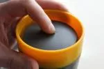 Circular Cup (227 ml) - čierna/horčicovo žltá - z jednorazových papierových pohárov