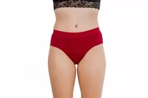Pinke Welle Menštruačné nohavičky Bikini Red - Medium - 100 dní Vrátenie tovaru a ľahká menštruácia (L)