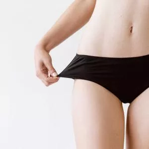 Snuggs Menštruačné nohavičky - stredná a ľahká menštruácia (L)